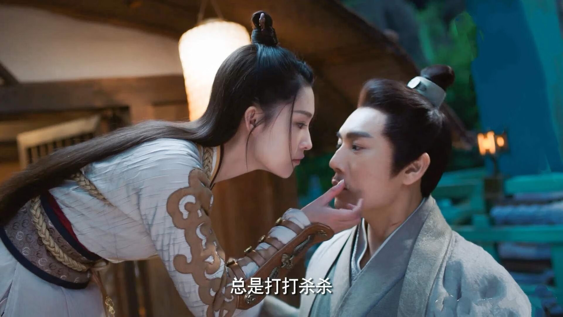 华体会登录-新援到队后第一堂训练课表现积极迅速融入团队氛围