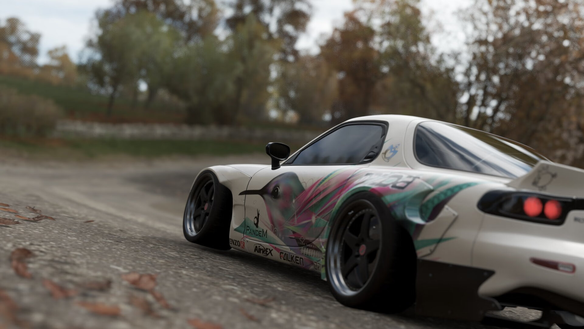 足球联赛裁判新规实施，最新足球竞赛规则与 裁判法